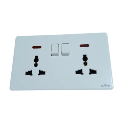 SOCKET DUAL WITH SWITCH.