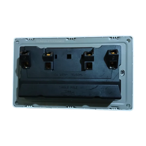 SOCKET DUAL WITH SWITCH. - Image 2